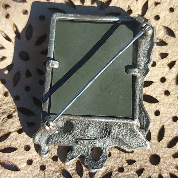 VINTAGE Signed A.J.C. Pewter Cat Brooch - Picture 3 of 4